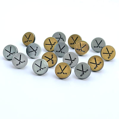 a bunch of buttons that are sitting on a table